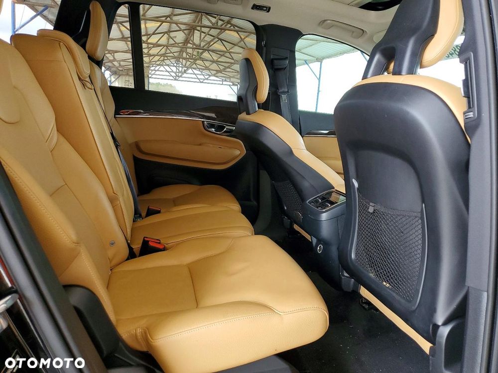 Volvo XC 90 T6 AWD Geartronic Momentum - 9