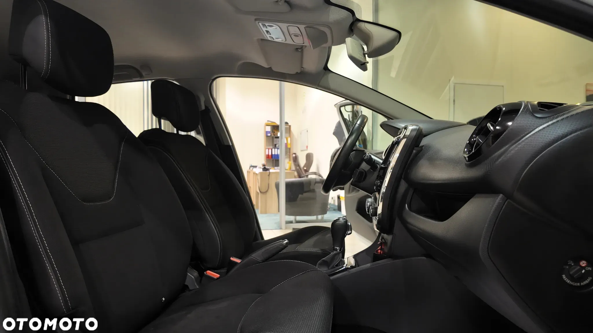 Renault Clio 1.2 TCe GT 120 EDC - 34