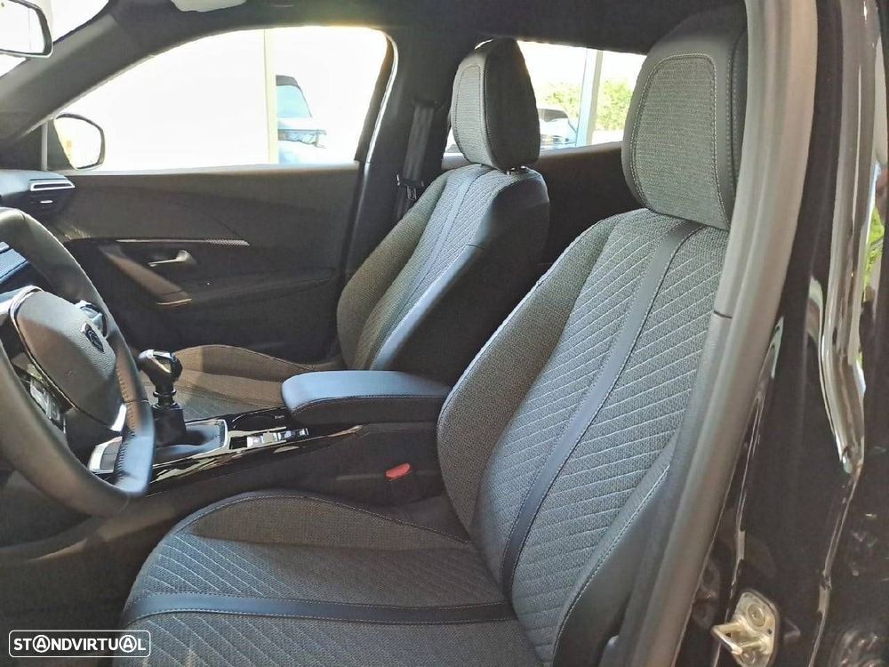 Peugeot 2008 1.2 PureTech Allure - 9