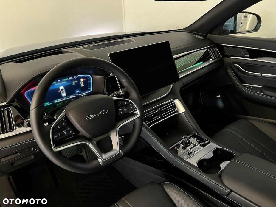 BYD Seal U - 8