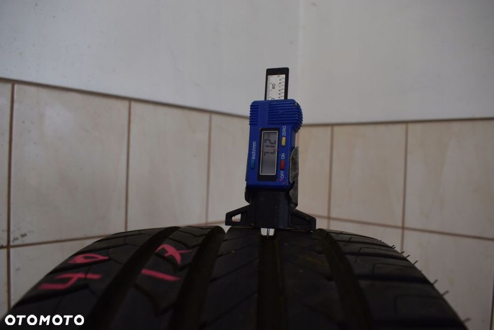 R17 215/40 87V Goodyear EfficientGrip - 4