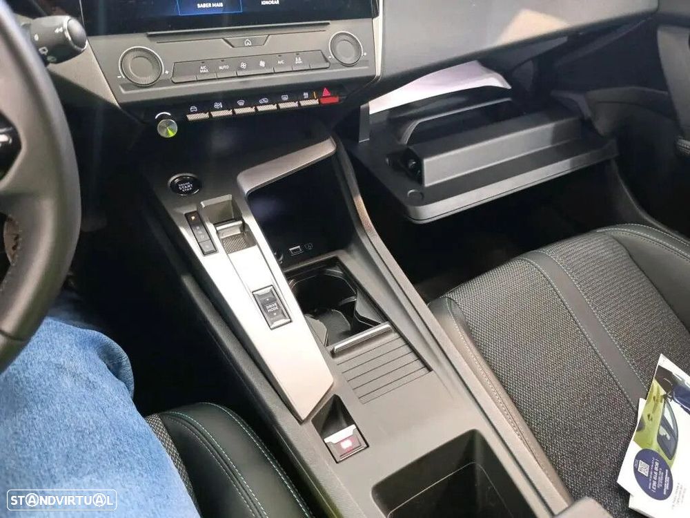 Peugeot 308 1.6 Hybrid Allure e-EAT8 - 8