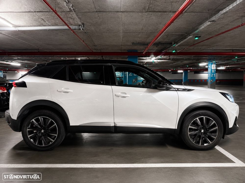 Peugeot 2008 PureTech 130 EAT8 GT Exclusive - 8