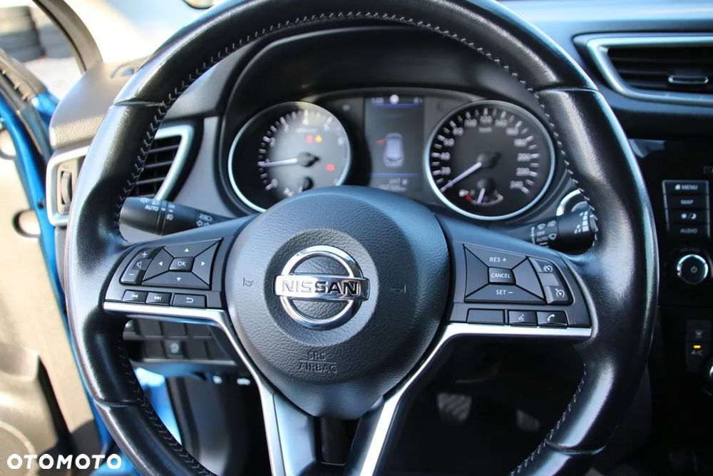 Nissan Qashqai 1.3 DIG-T N-Connecta - 13