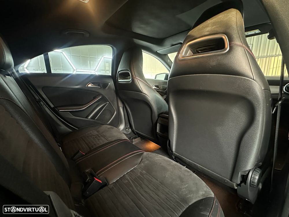 Mercedes-Benz CLA 220 CDI AMG Line Aut. - 13