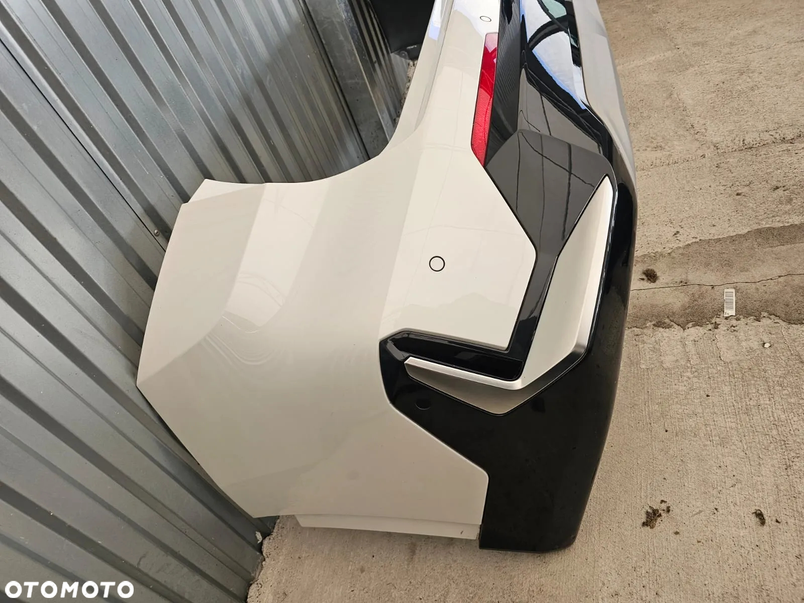 TYŁ KOMPLETNY LAMPY KLAPA ZDERZAK BMW X1 U11 A96 MINERALWEISS BIAŁĄ PERŁA - 13