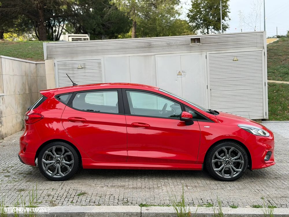 Ford Fiesta 1.0 EcoBoost S&S ST-LINE - 33