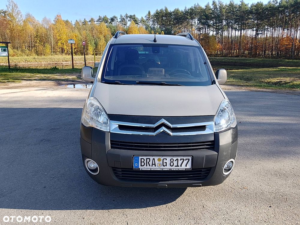 Citroen Berlingo 2010 photo 3