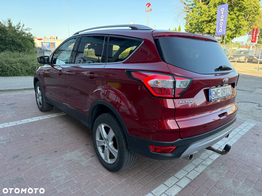 Ford Kuga 1.5 EcoBoost 2x4 Titanium - 3