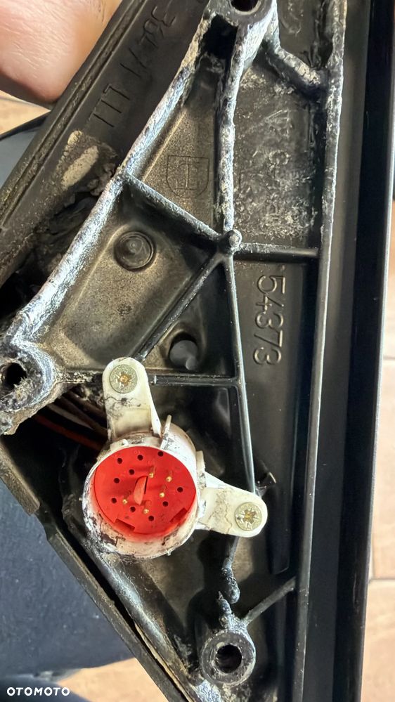 LUSTERKO LEWE PORSCHE 986 5 PIN - 4