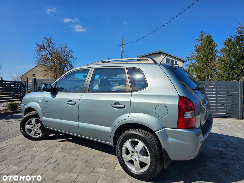 Hyundai Tucson 2.0 4WD GLS - 10