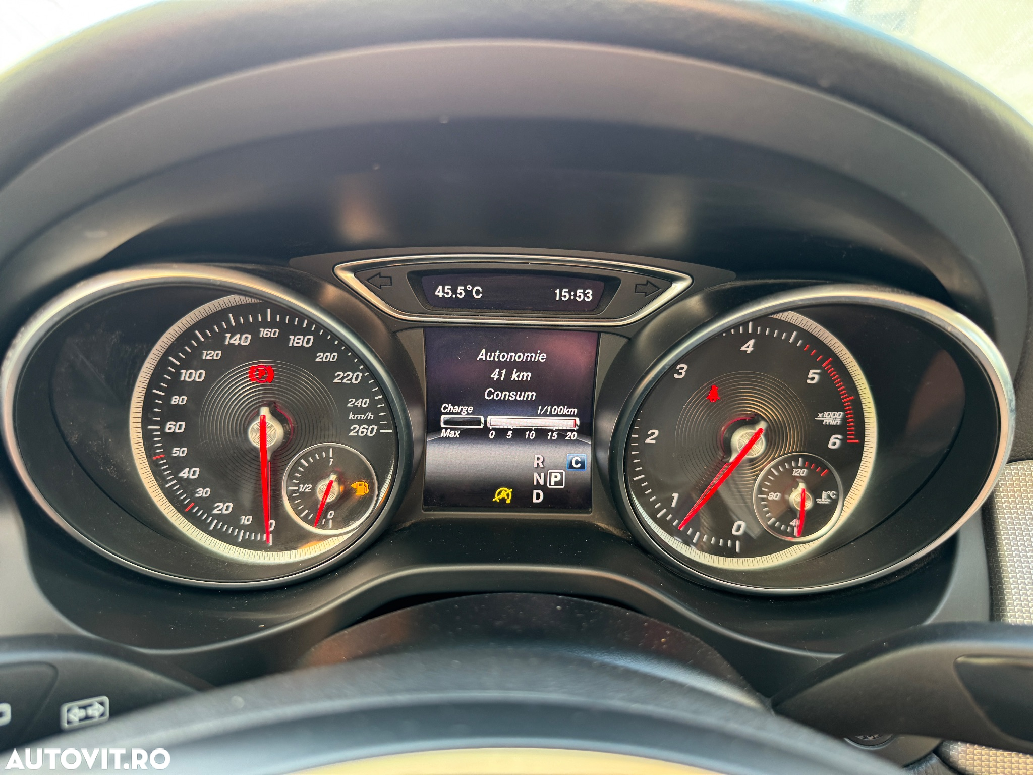 Mercedes-Benz GLA 200 (CDI) d 7G-DCT Urban - 7