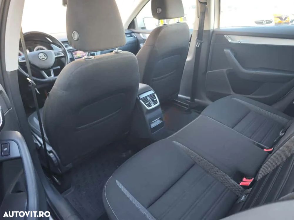 Skoda Octavia Combi 1.0 TSI Ambition - 12