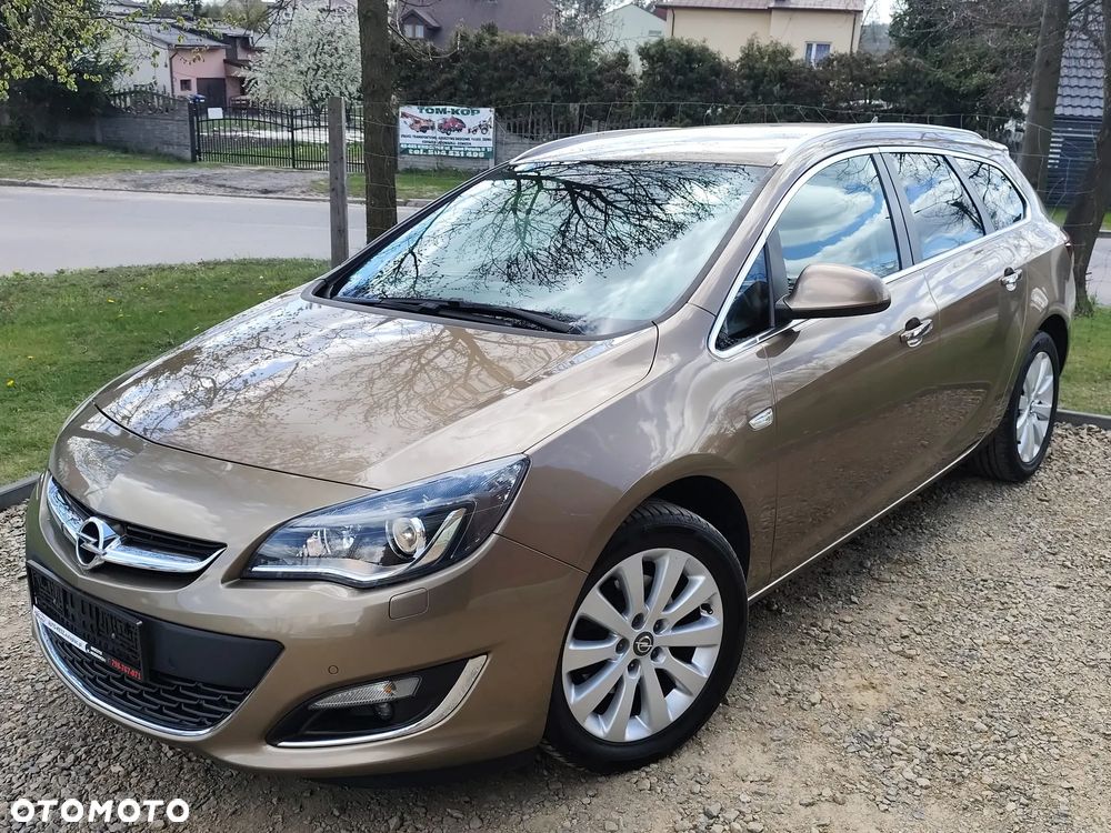 Opel Astra 2.0 CDTI DPF SportsTourer Style - 1