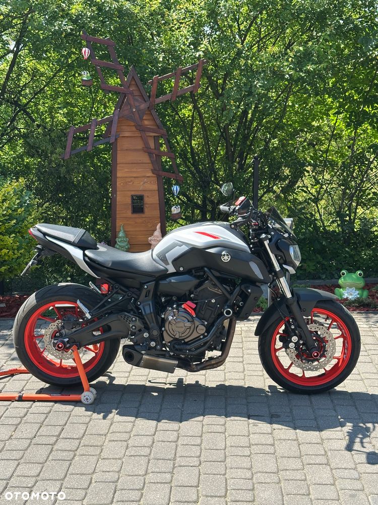 Yamaha MT - 3