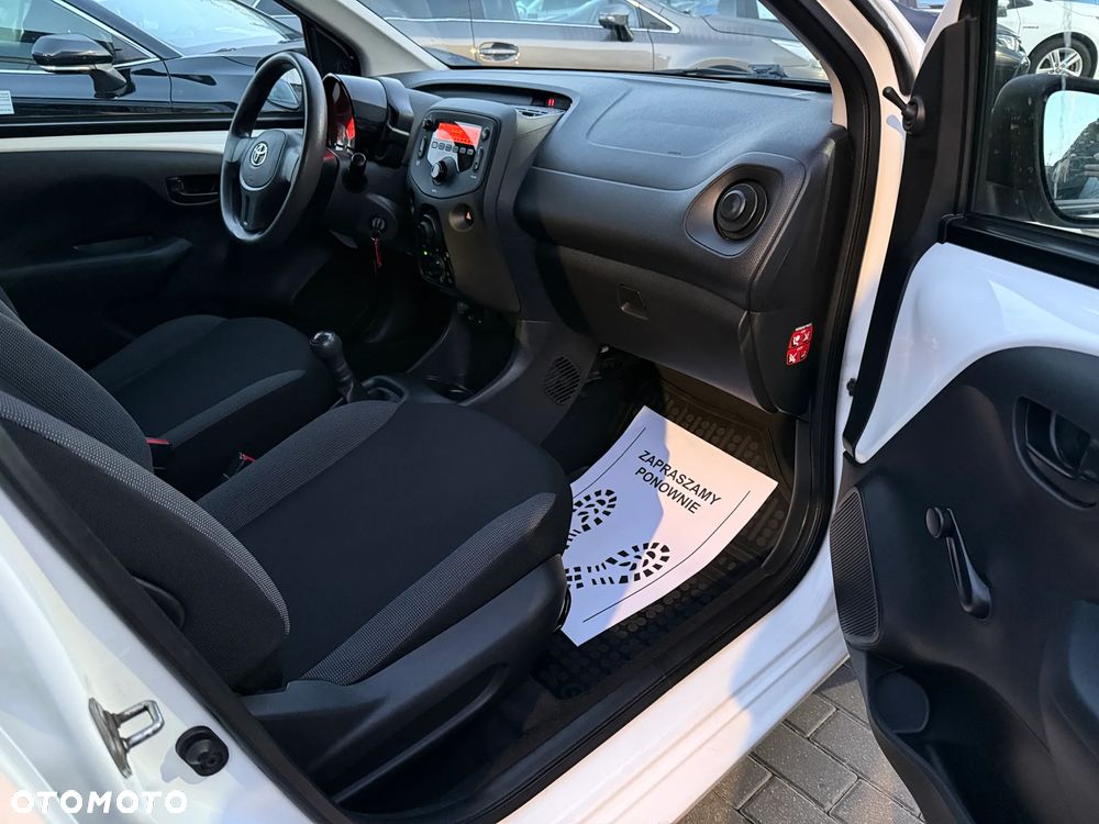 Toyota Aygo 1.0 VVT-i Sprint EU6 - 10