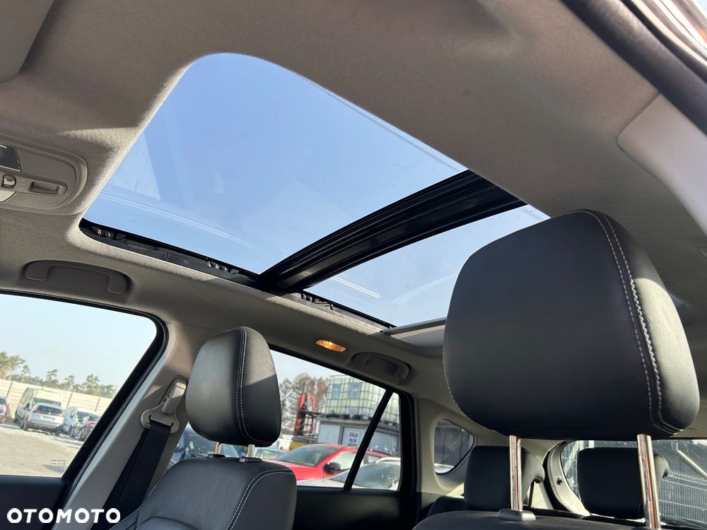 Suzuki SX4 S-Cross 1.6 DDiS Allgrip TCSS Comfort+ - 13