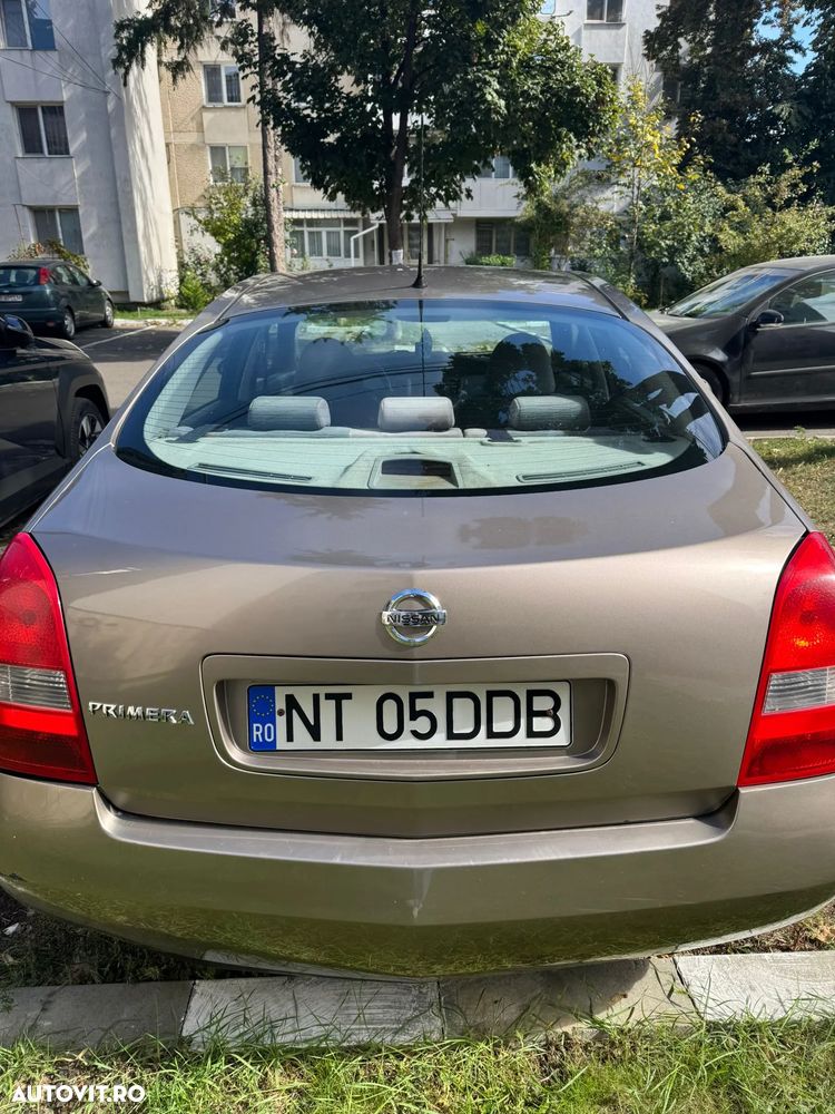 Nissan Primera 1.6 Visia - 4
