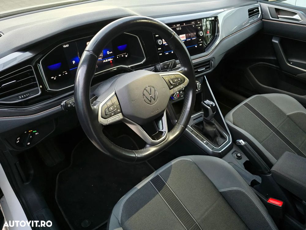 Volkswagen Polo 1.0 TSI DSG Highline - 9