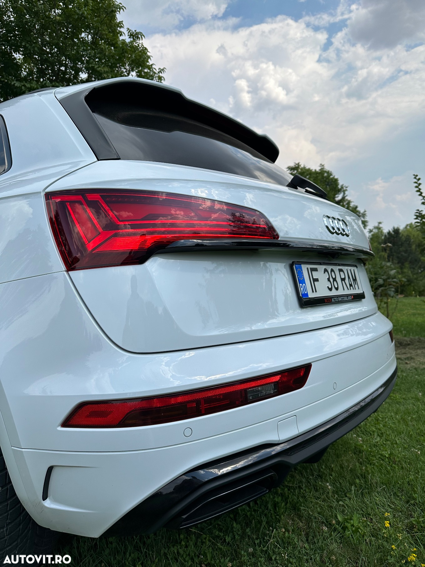 Audi Q5 40 TDI quattro S tronic S line - 9