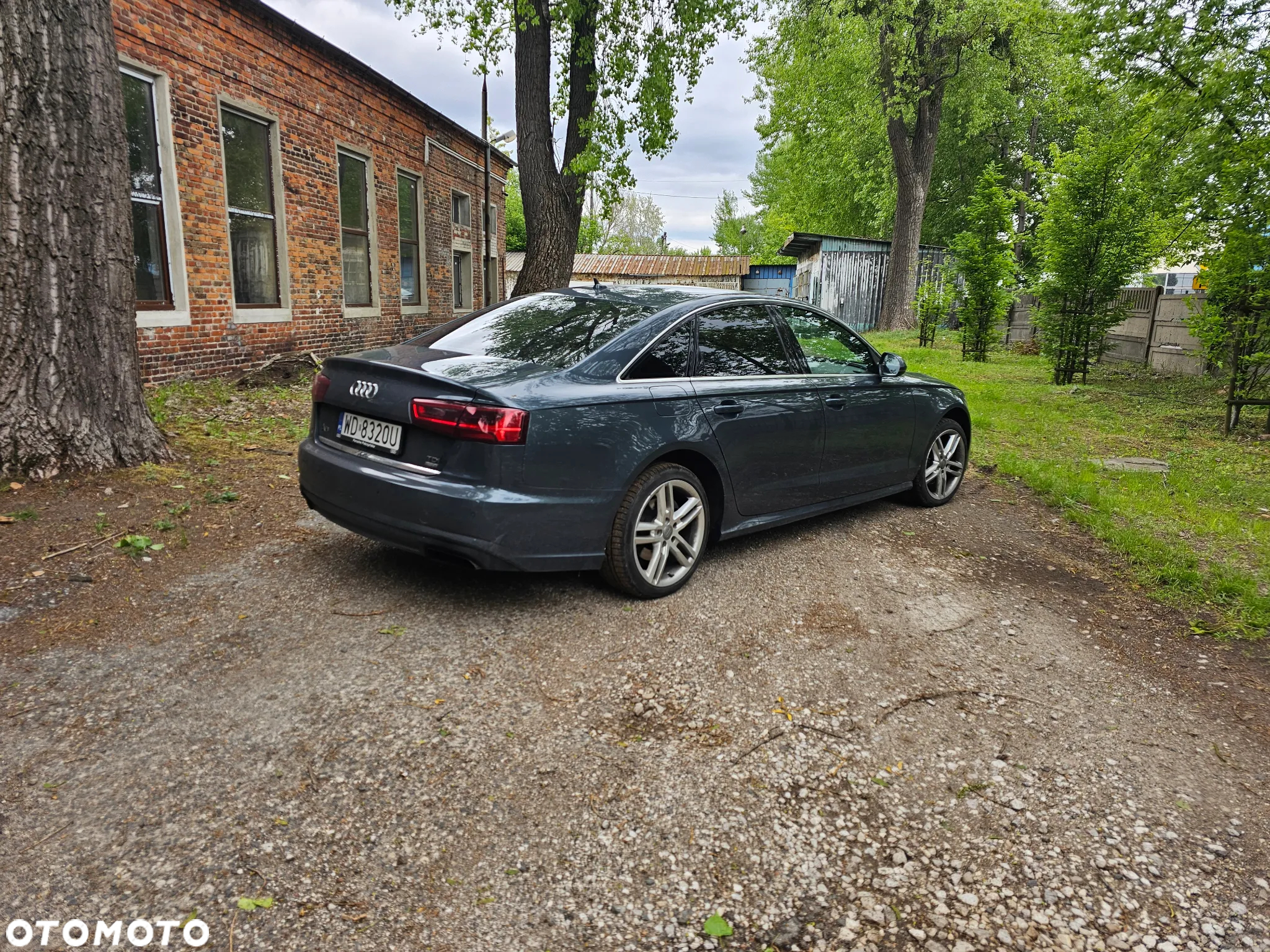 Audi A6 - 4