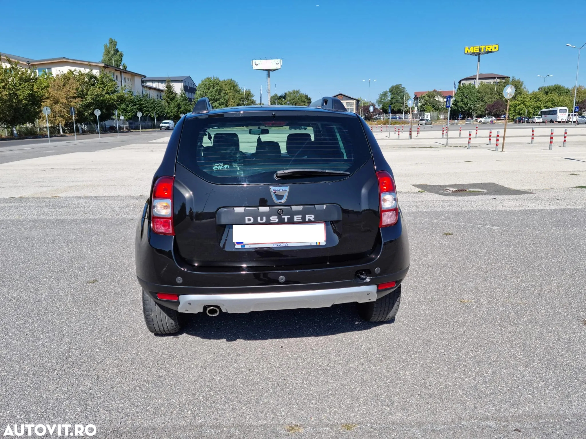Dacia Duster 1.6 16V 4x2 Laureate - 4
