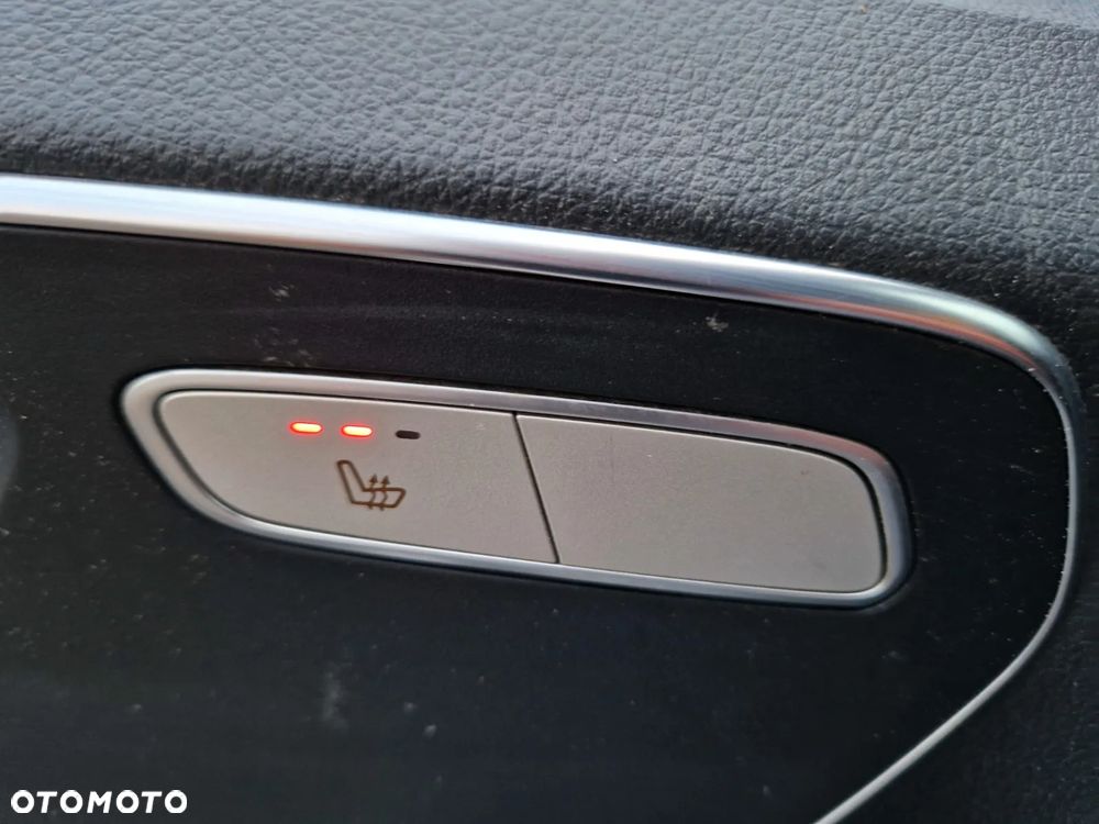 Mercedes-Benz Vito - 11