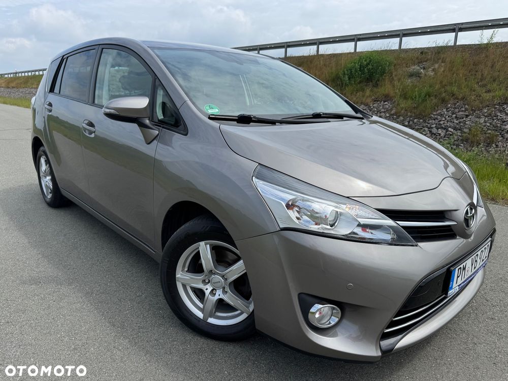 Toyota Verso 1.8 5-Sitzer Skyview Edition - 3