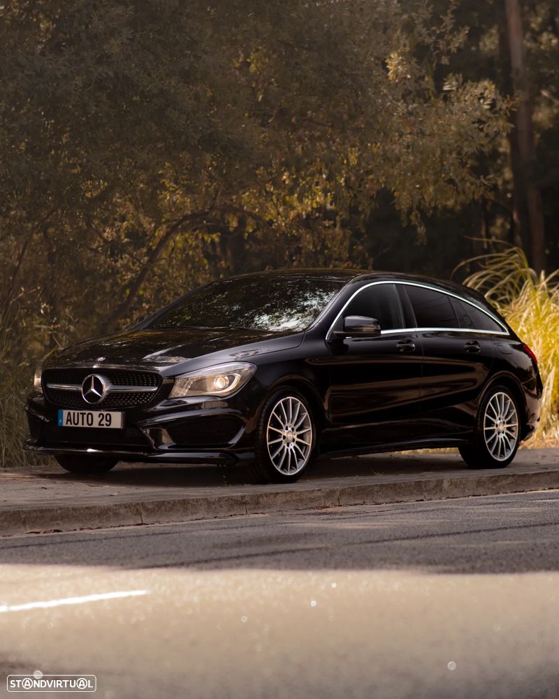Mercedes-Benz CLA 180 d Shooting Brake AMG Line - 1