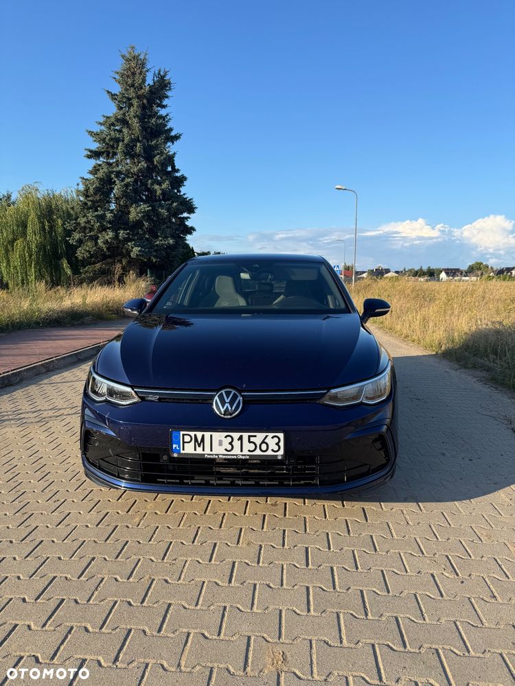 Volkswagen Golf 1.5 eTSI EVO R-Line DSG - 1