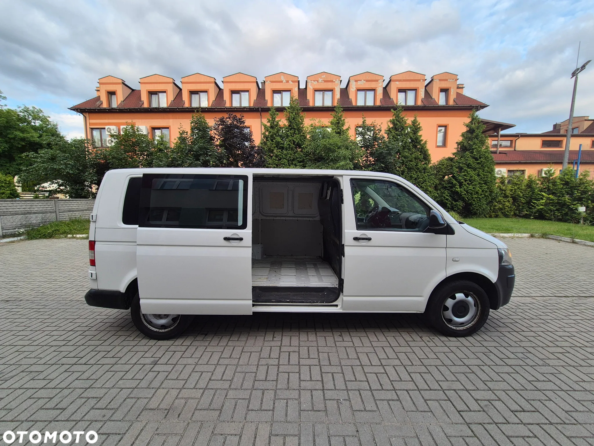 Volkswagen Transporter T5 7FD131/WF2/1T3 - 8