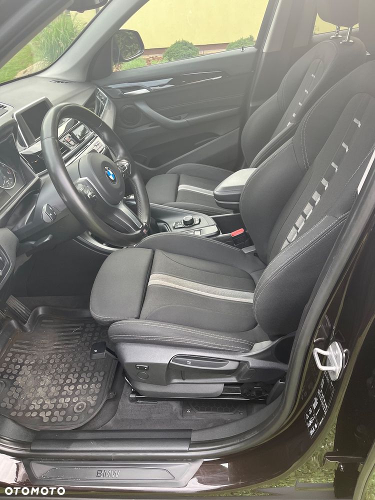 BMW X1 xDrive25d xLine - 10