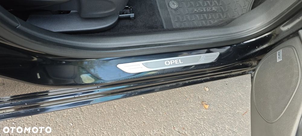 Opel Astra 1.6 CDTI Elite - 31