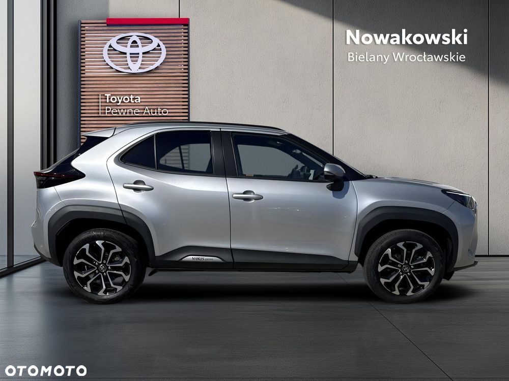 Toyota Yaris Cross Hybrid 1.5 Style - 28