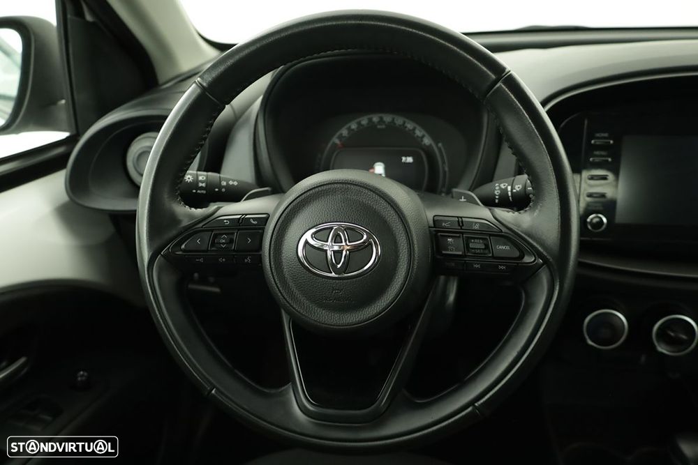 Toyota Aygo X - 13
