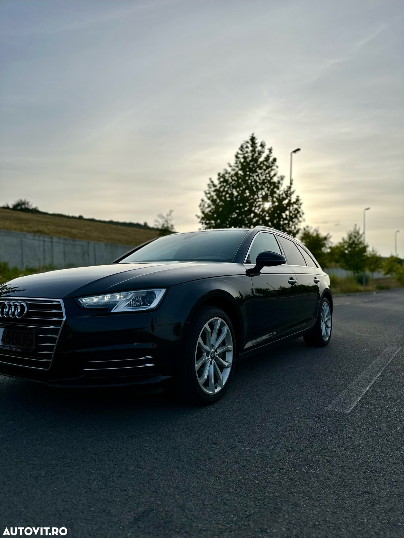 Audi A4 Avant 2.0 TDI S tronic - 4