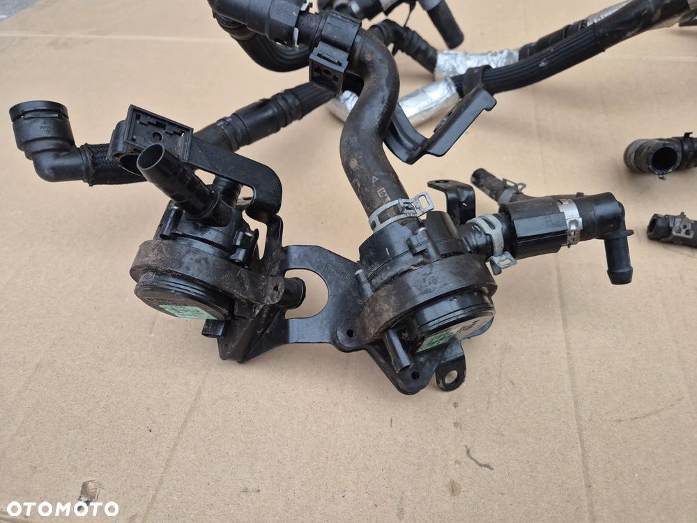 POMPA WODY DODATKOWA KOMPLET DWIE SZTUKI WĘŻE FORD EDGE MK2 2.0 ECOBLUE K2G3-18D473-JB - 2