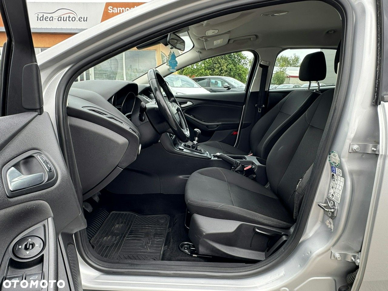 Ford Focus - 16