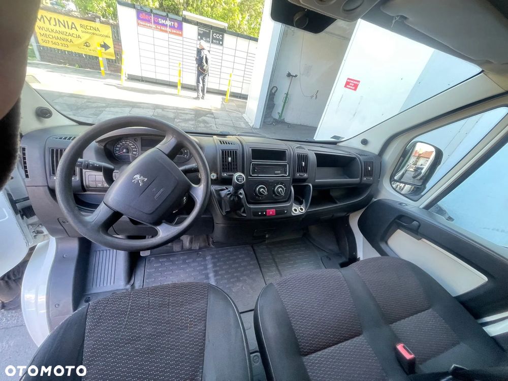 Używany Peugeot BOXER 2015 - 27 500 PLN, 340 000 km - Otomoto.pl