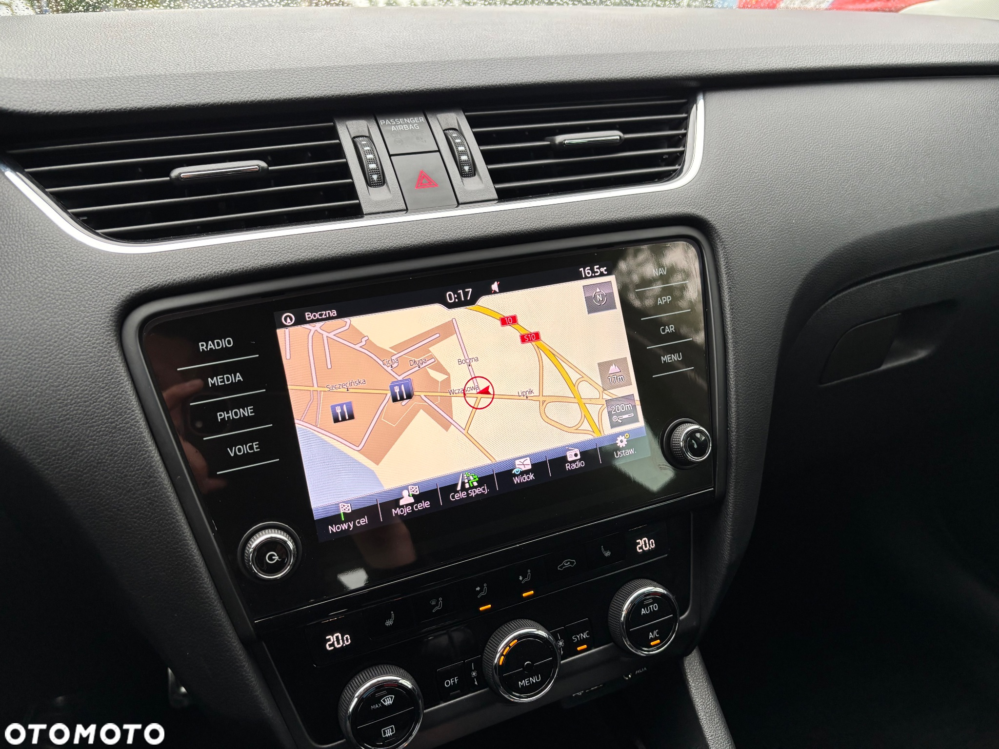Skoda Octavia 2.0 TDI Premium Edition - 11