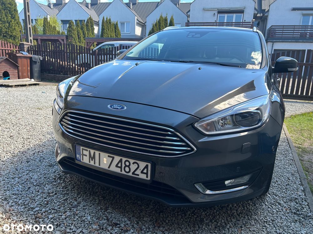 Ford Focus 1.0 EcoBoost Titanium Business - 4