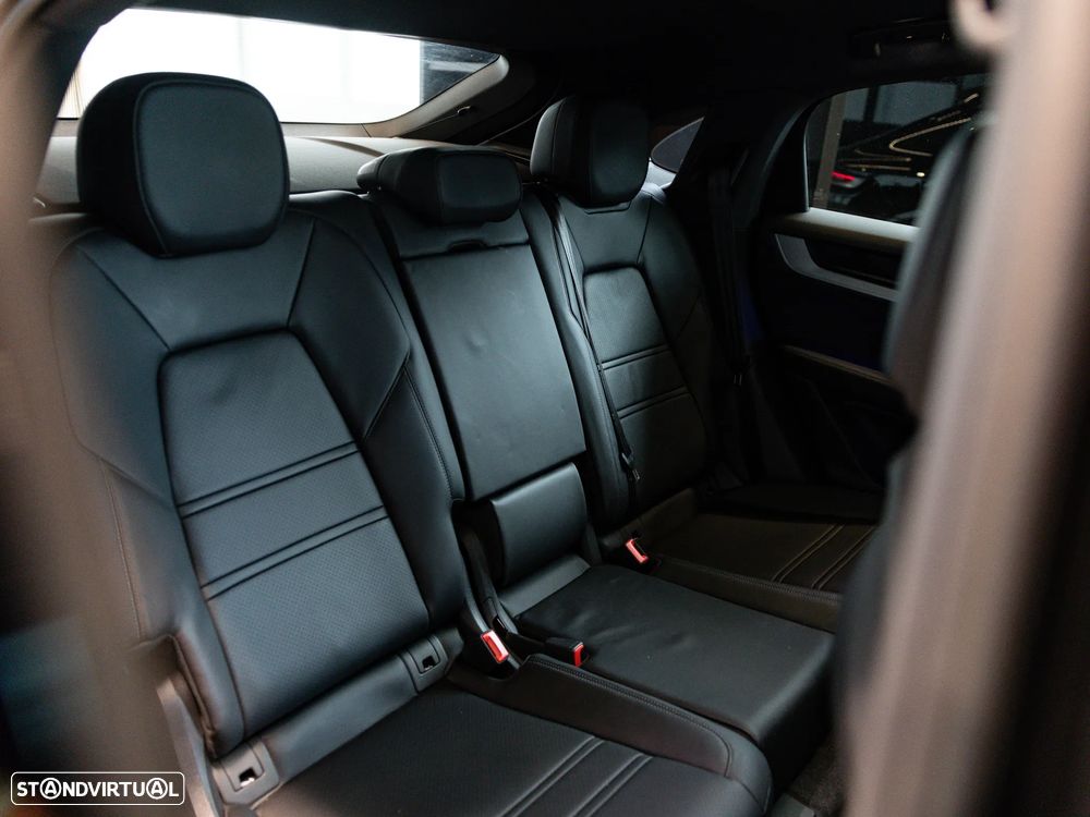 Porsche Cayenne Coupé E-Hybrid - 39