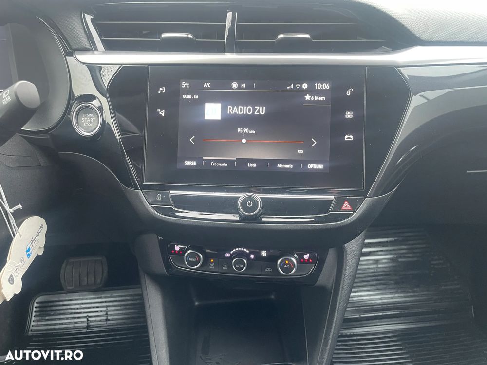 Opel Corsa e Elegance - 15