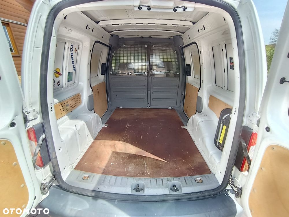 Volkswagen Caddy - 17
