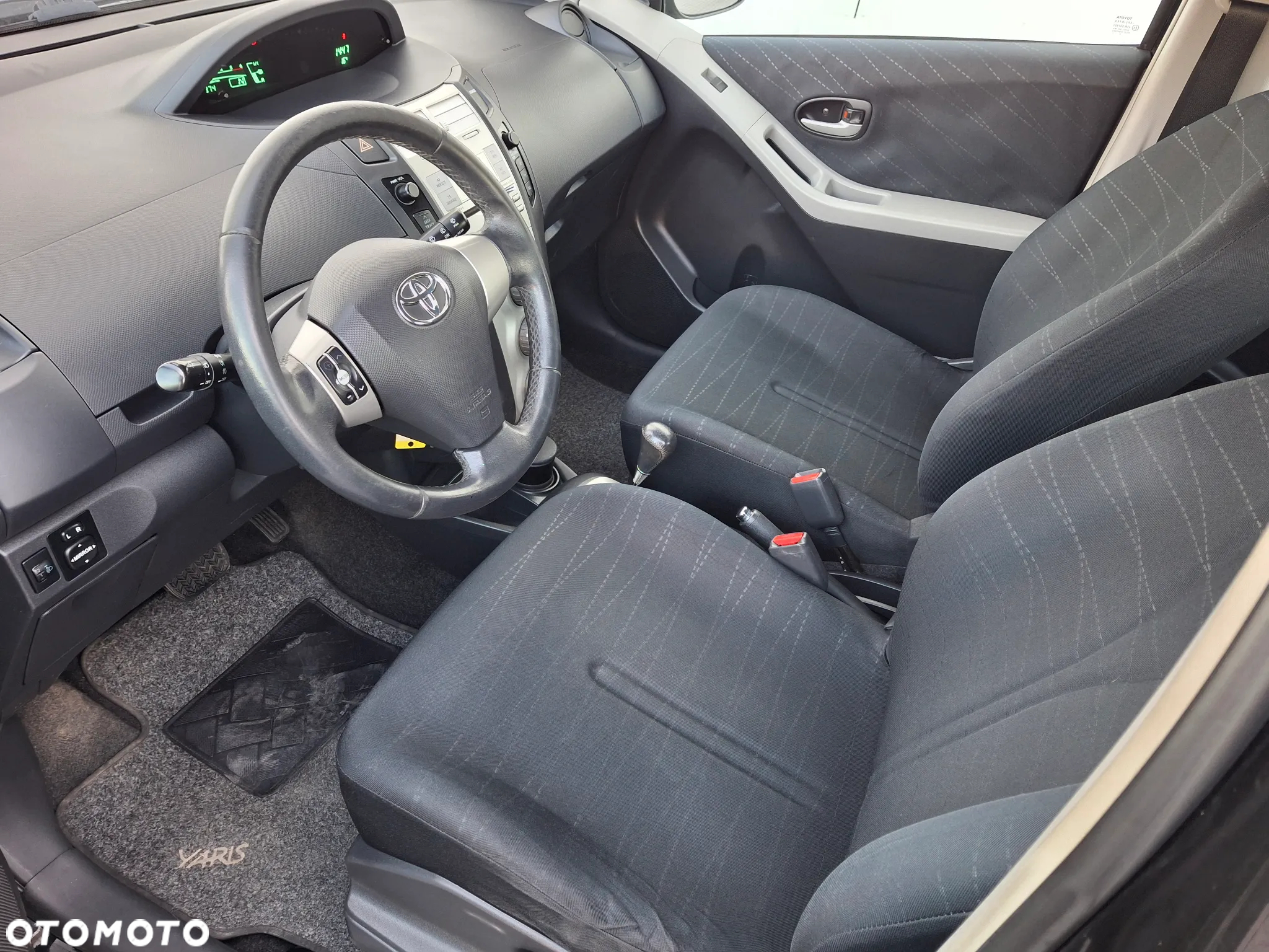 Toyota Yaris 1.4 D-4D Multi Mode Life - 30