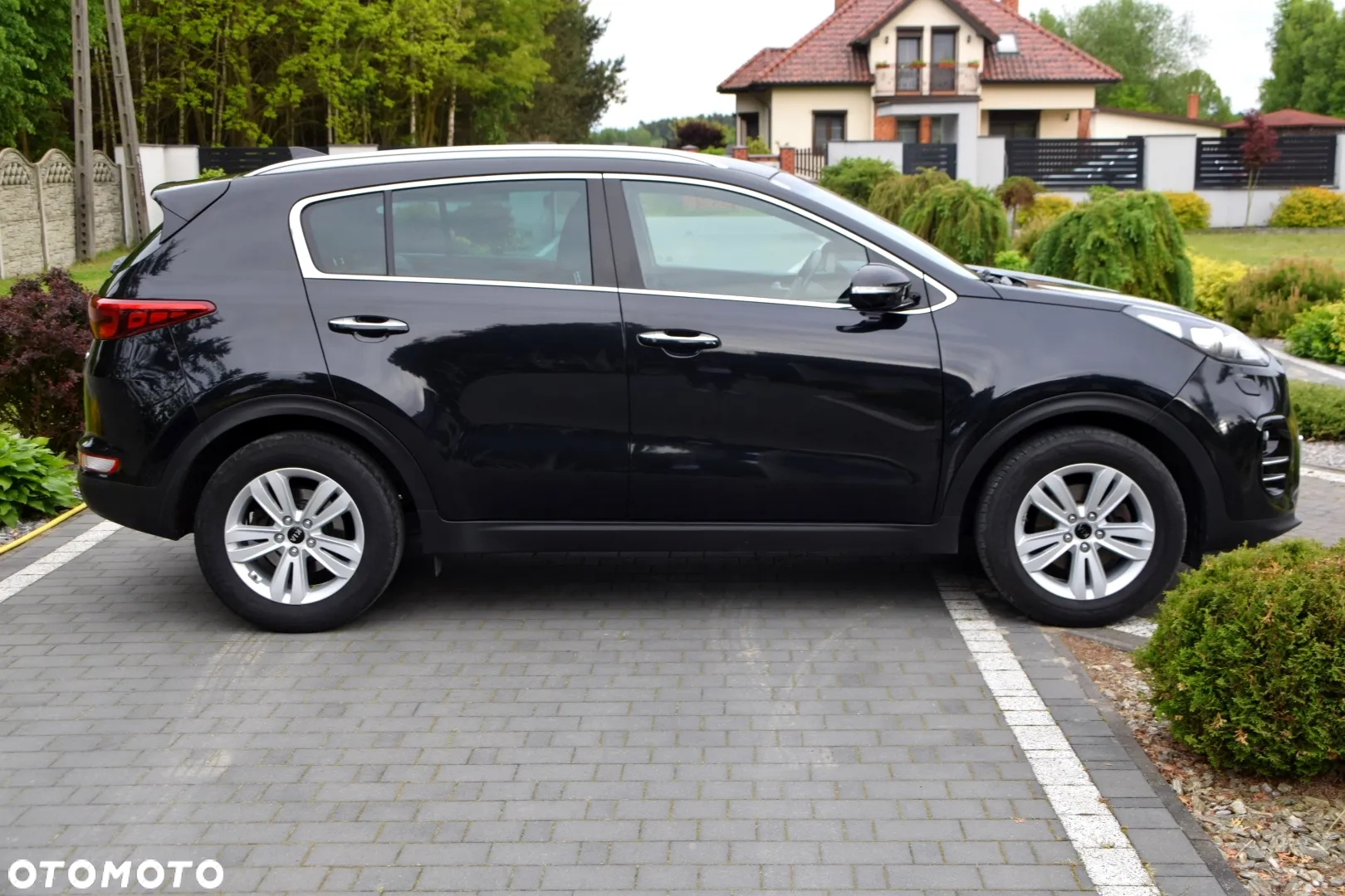 Kia Sportage 1.7 CRDI 2WD Dream-Team Edition - 8