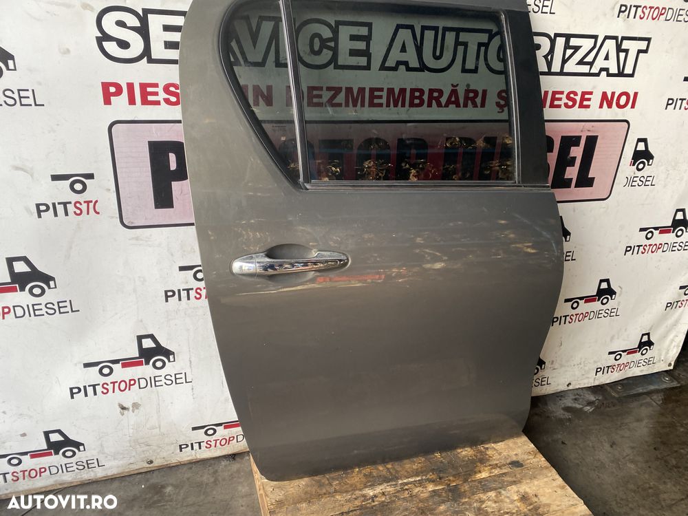 Usa dreapta spate Toyota Hilux 2017 2018 2019 2020 2021 2022 2023 2024 - 2