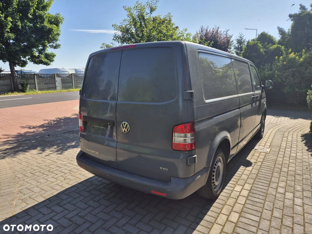 Volkswagen Transporter - 8