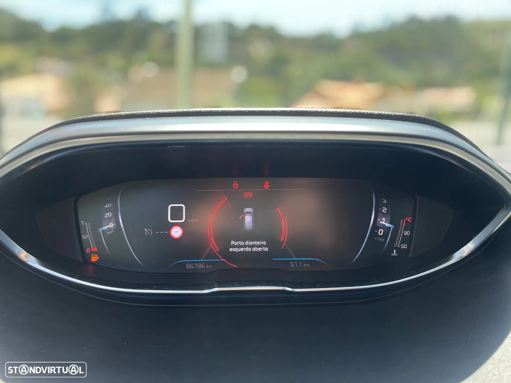 Peugeot 3008 1.5 BlueHDi Allure Pack - 22