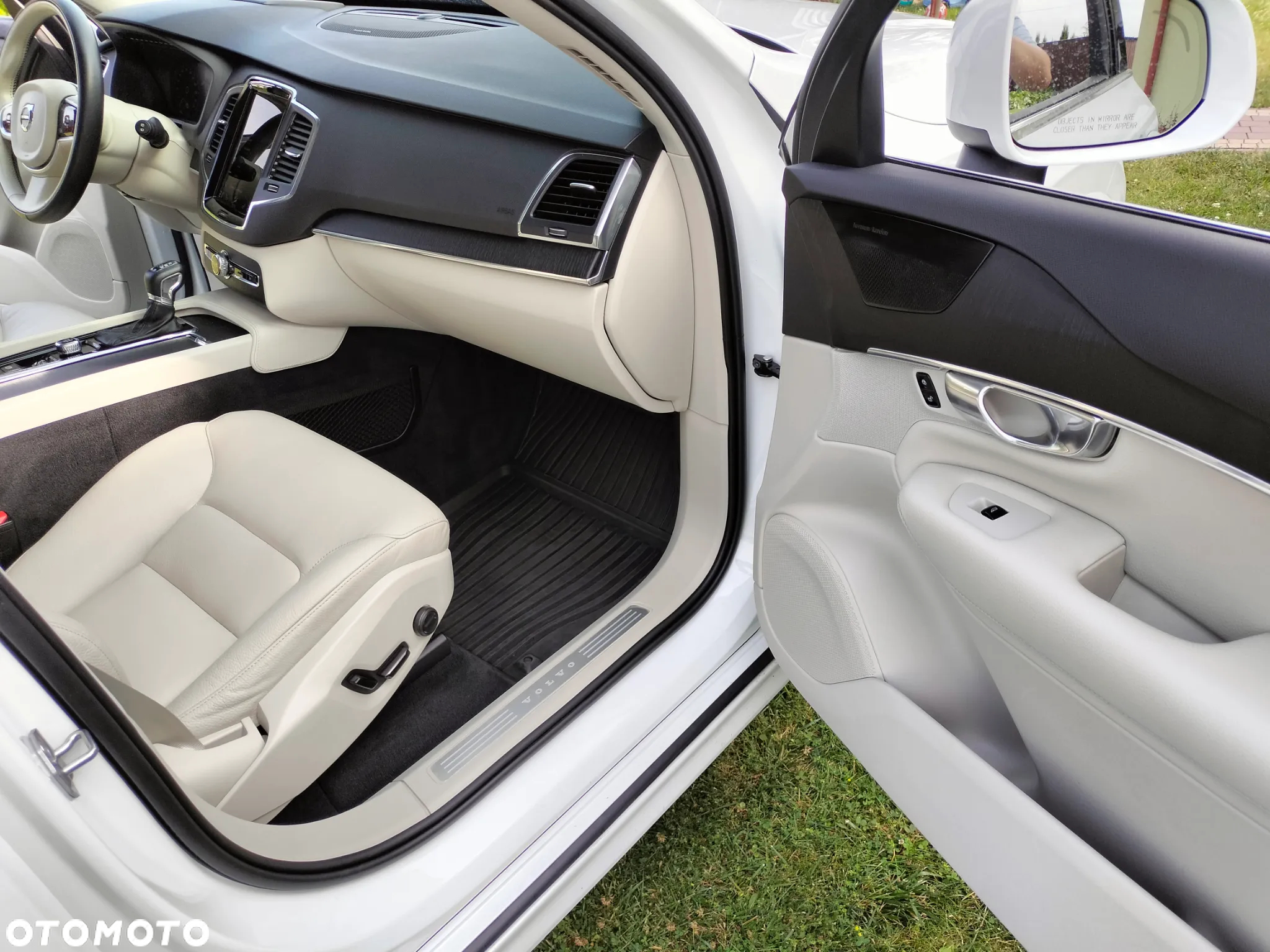 Volvo XC 90 T5 AWD Geartronic Momentum Pro - 39